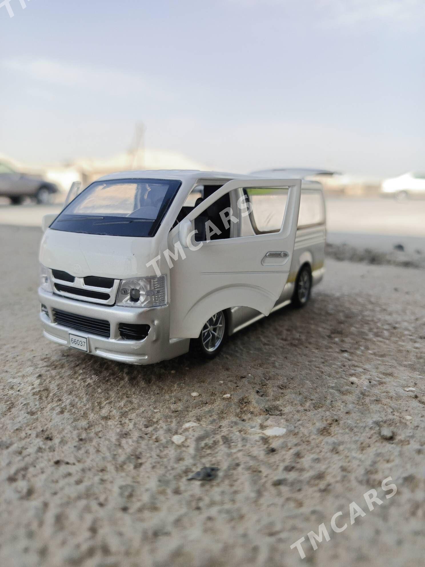 Toyota Haice Demir oyunjak - Mary - img 4