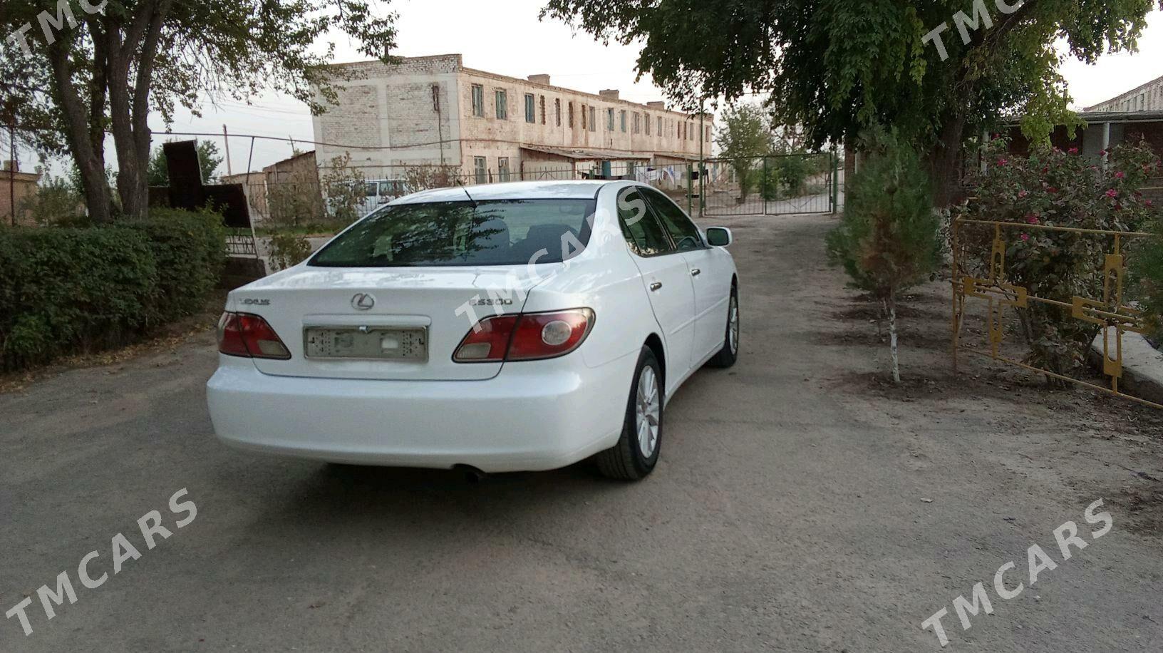 Lexus ES 300 2002 - 190 000 TMT - Теджен - img 3