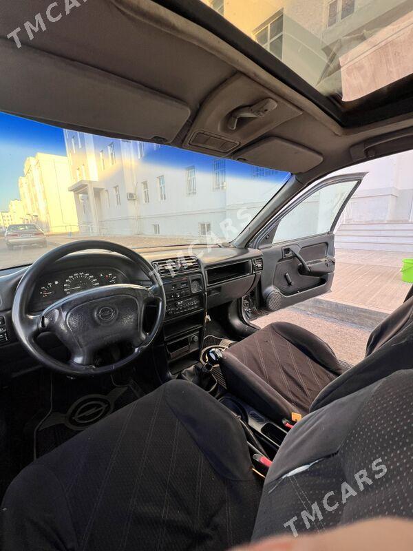 Opel Vectra 1993 - 20 000 TMT - Дашогуз - img 6