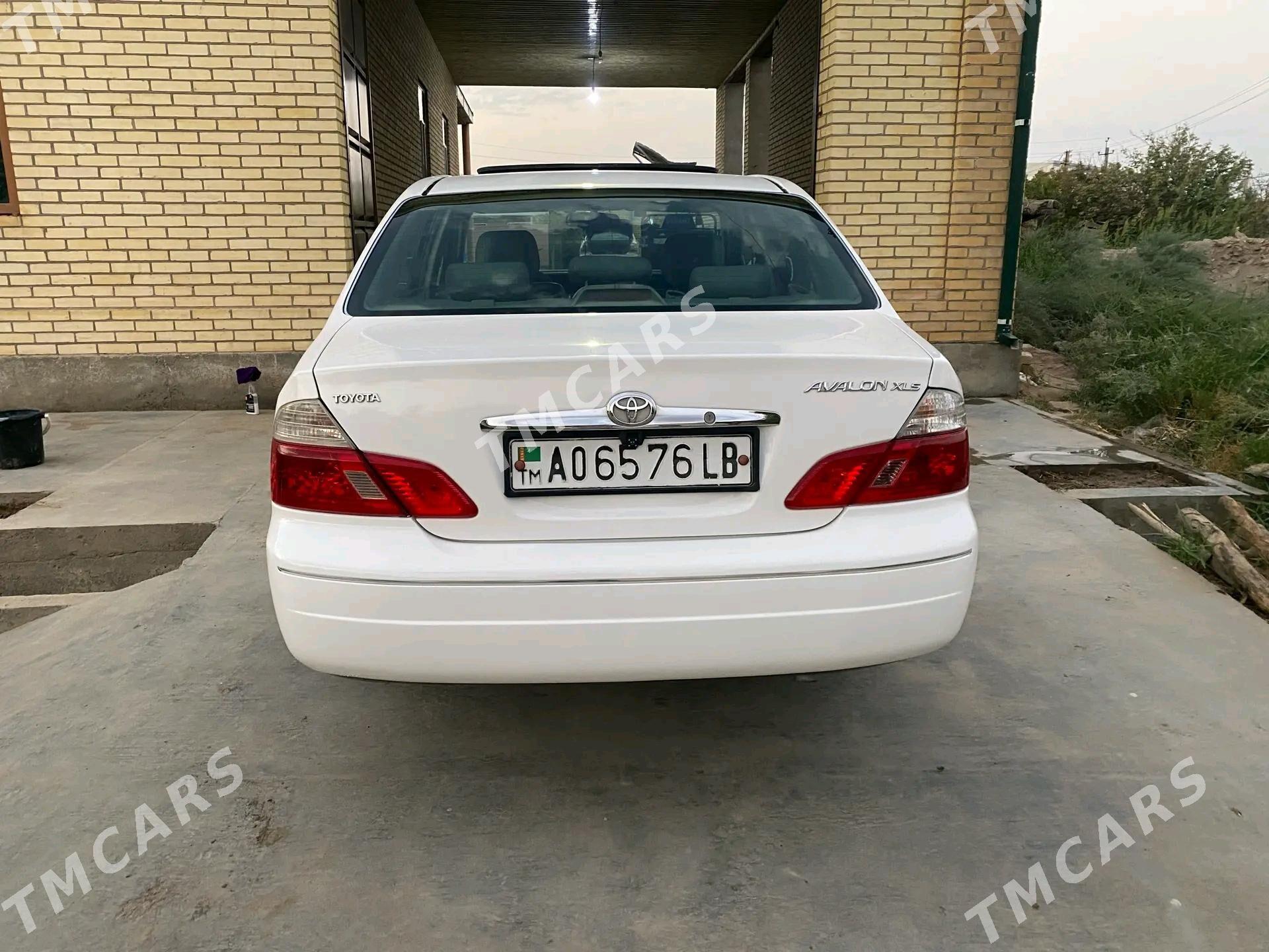 Toyota Avalon 2004 - 200 000 TMT - Дянев - img 3