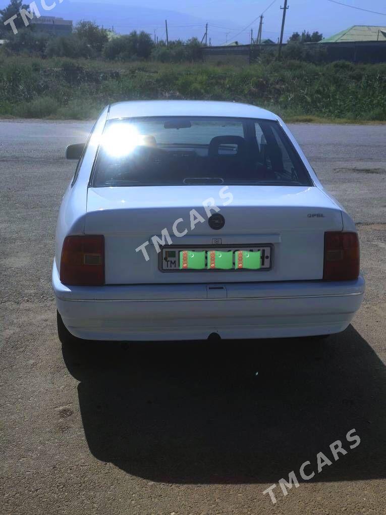 Opel Astra 1992 - 35 000 TMT - Arzuw - img 3
