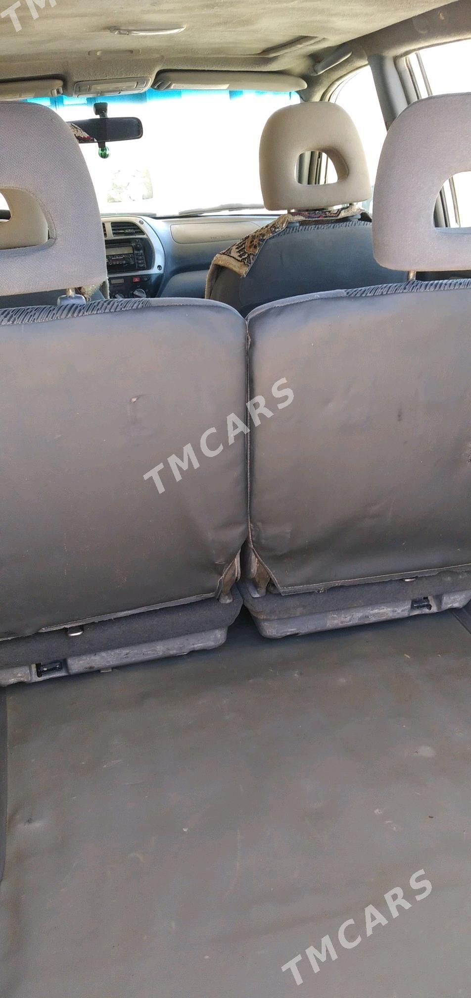 Toyota RAV4 2001 - 100 000 TMT - Magdanly - img 5