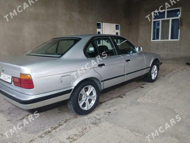 BMW 520 1991 - 55 000 TMT - Векильбазар - img 3