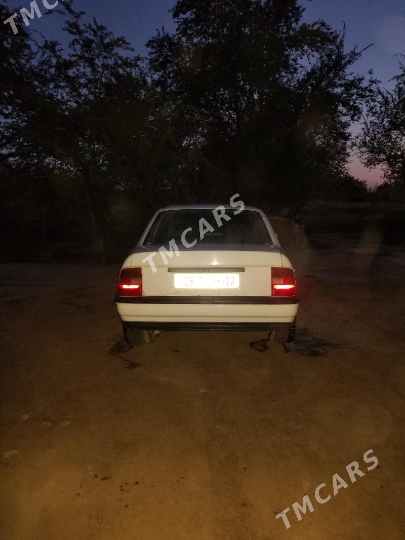 Opel Vectra 1992 - 30 000 TMT - Кёнеургенч - img 10