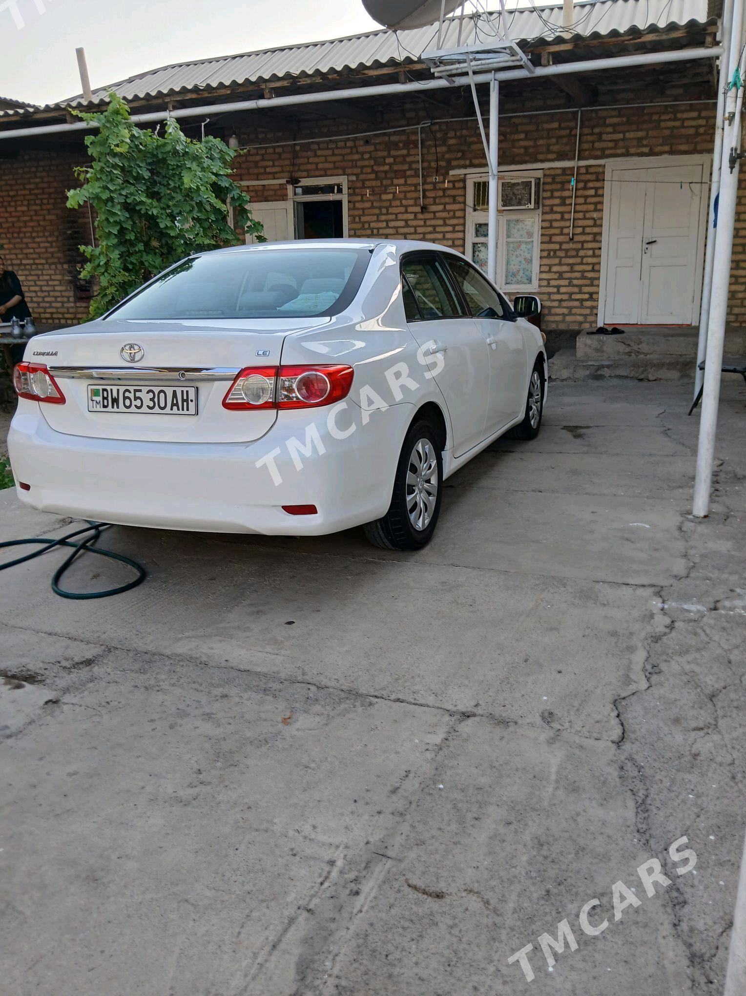 Toyota Corolla 2012 - 154 000 TMT - Ак-Бугдайский этрап - img 2