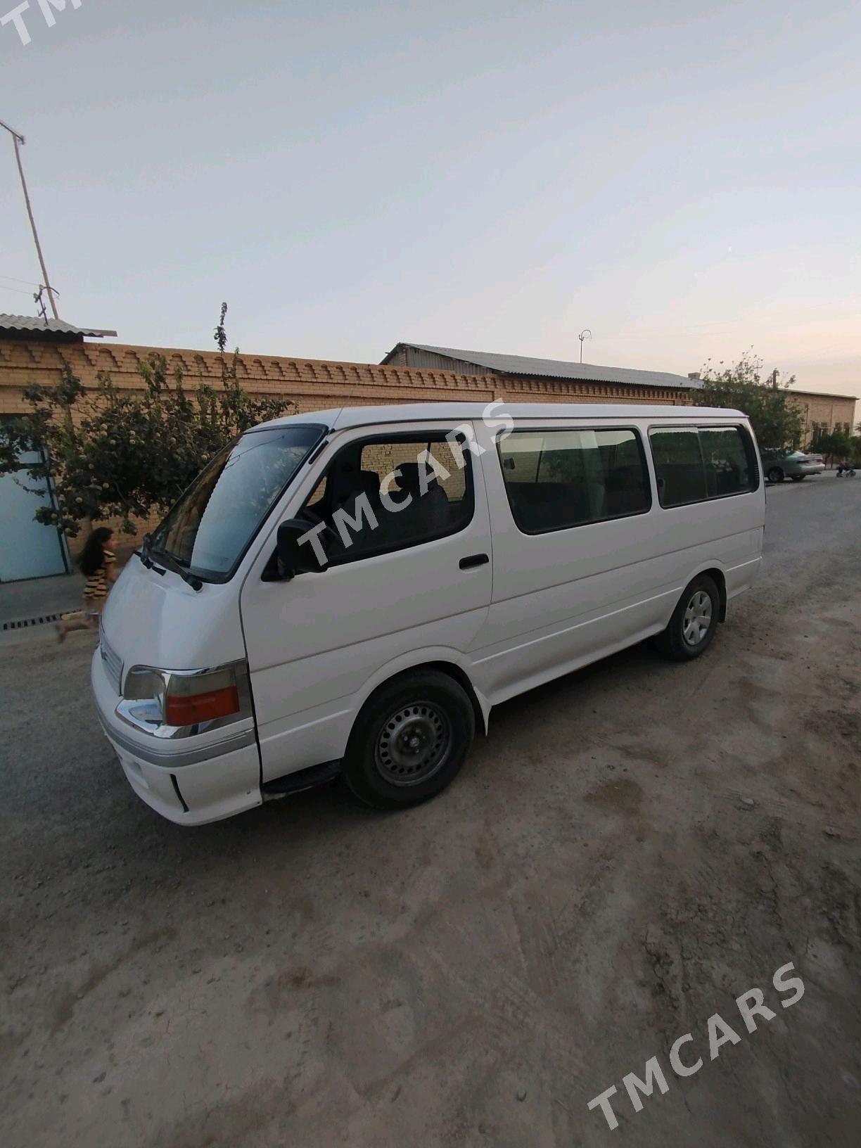 Toyota Hiace 2002 - 130 000 TMT - Sakar - img 7