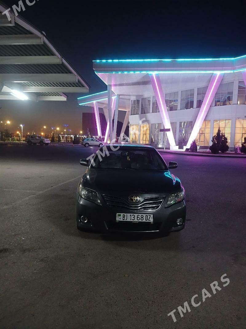 Toyota Camry 2006 - 130 000 TMT - Дашогуз - img 3