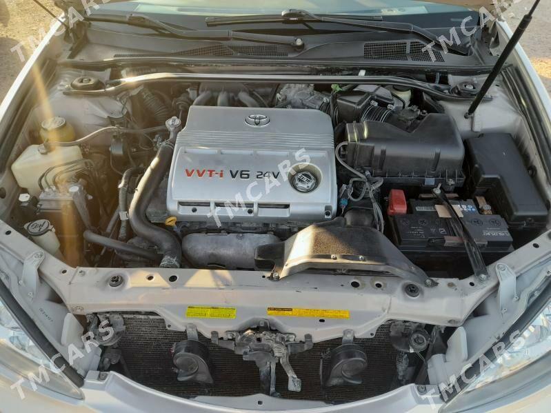 Toyota Camry 2004 - 200 000 TMT - Дашогуз - img 7