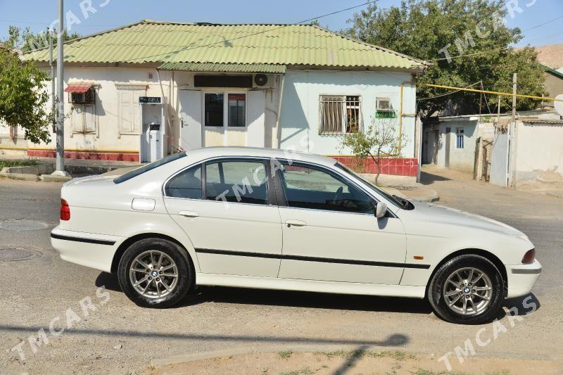 BMW 528 1999 - 90 000 TMT - Türkmenbaşy - img 4