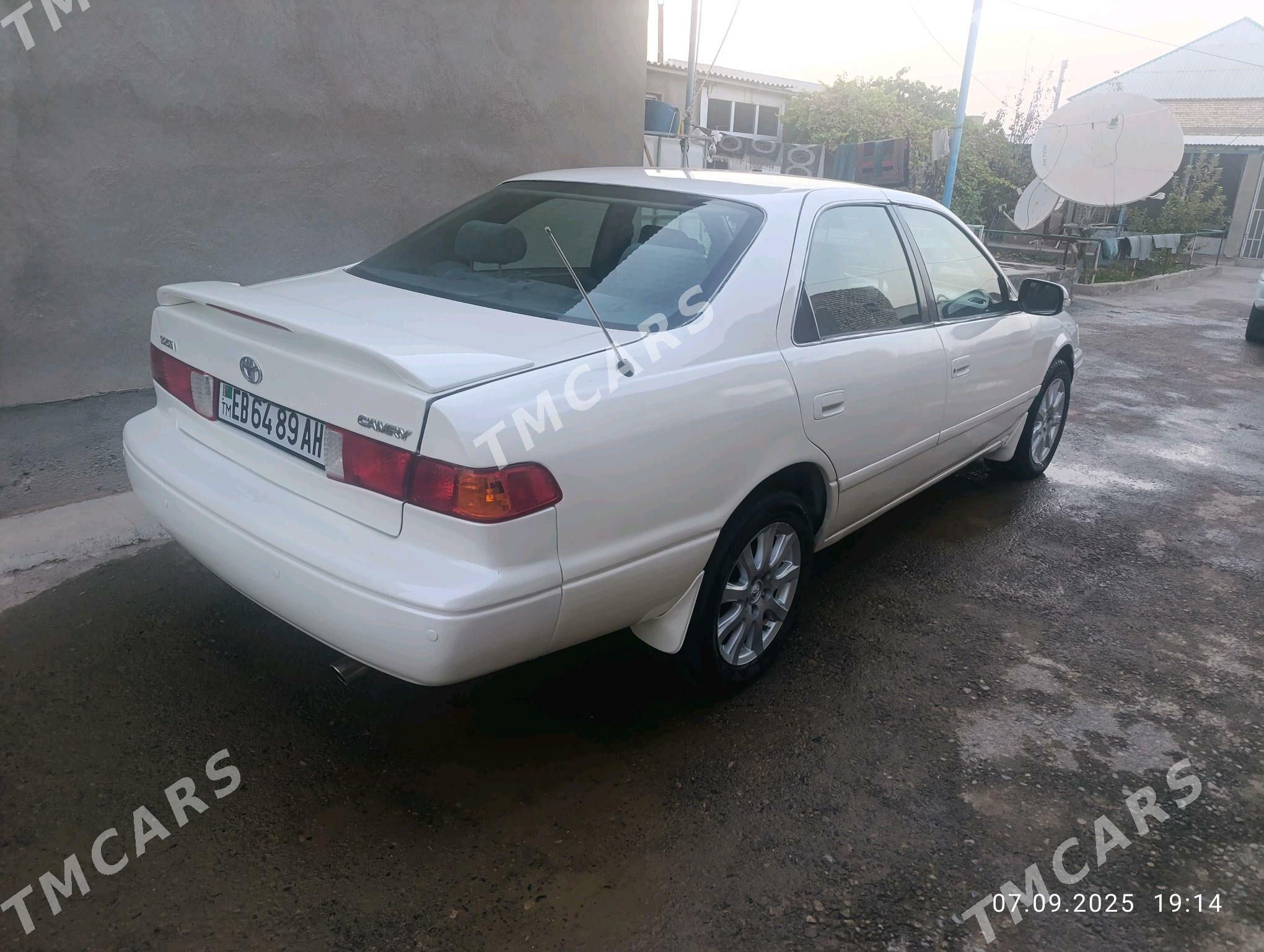Toyota Camry 2001 - 120 000 TMT - Tejen - img 2