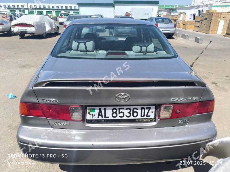 Toyota Camry 2001 - 130 000 TMT - Дашогуз - img 7