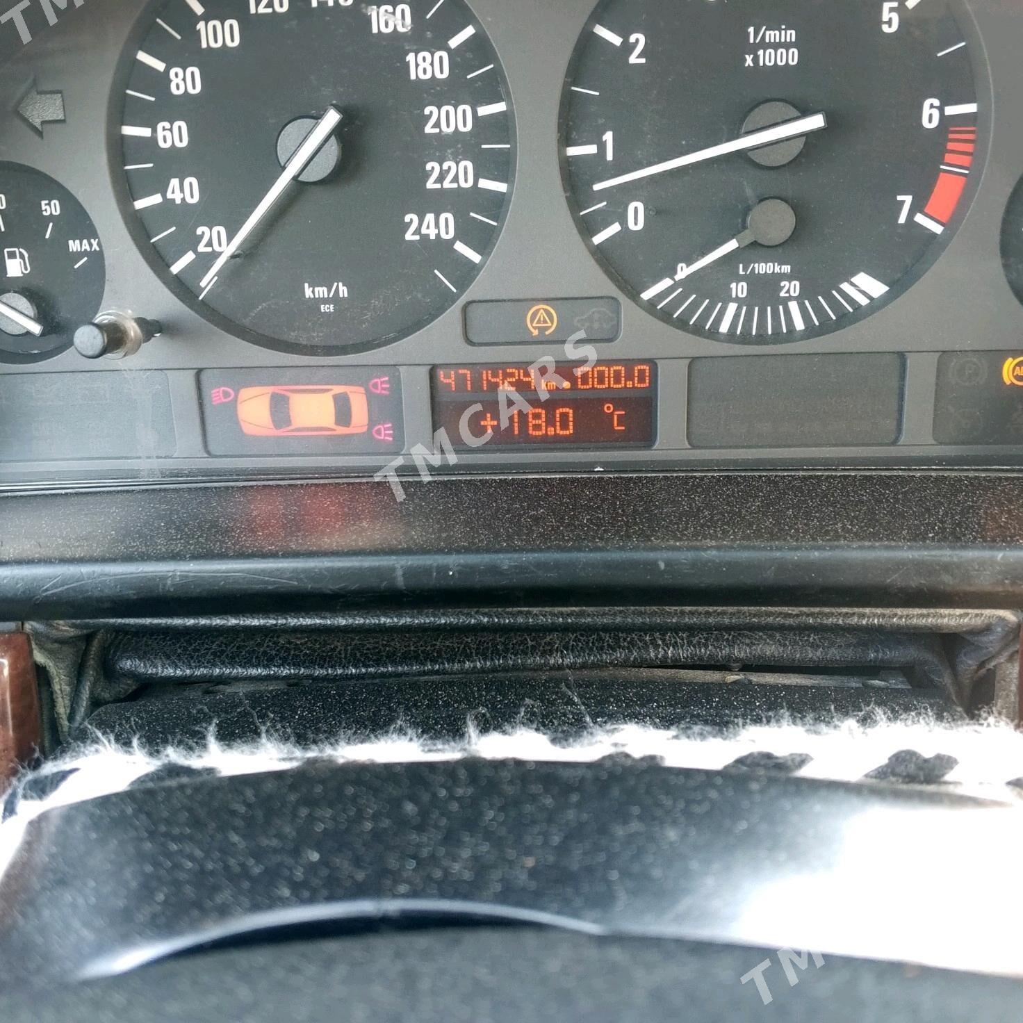 BMW E39 1996 - 73 000 TMT - Esenguly - img 5