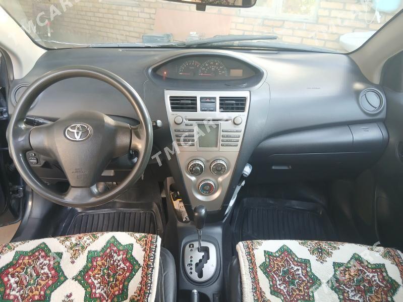 Toyota Yaris 2006 - 130 000 TMT - Türkmenabat - img 6