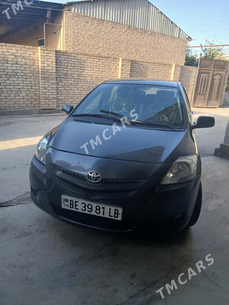 Toyota Yaris 2006 - 130 000 TMT - Türkmenabat - img 4