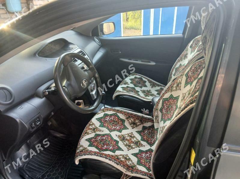 Toyota Yaris 2006 - 130 000 TMT - Türkmenabat - img 3