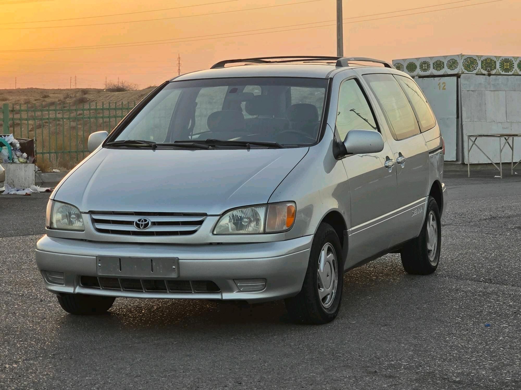 Toyota Sienna 2002 - 155 000 TMT - "Алтын Асыр" Гундогар базары ( Толкучка) - img 2