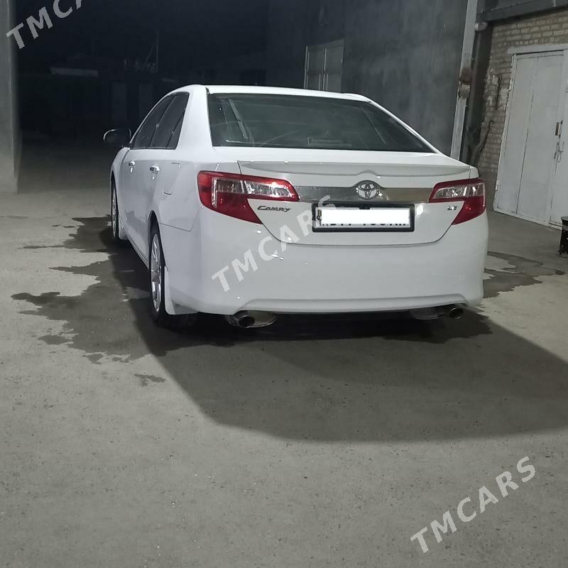 Toyota Camry 2012 - 250 000 TMT - Gökdepe - img 4