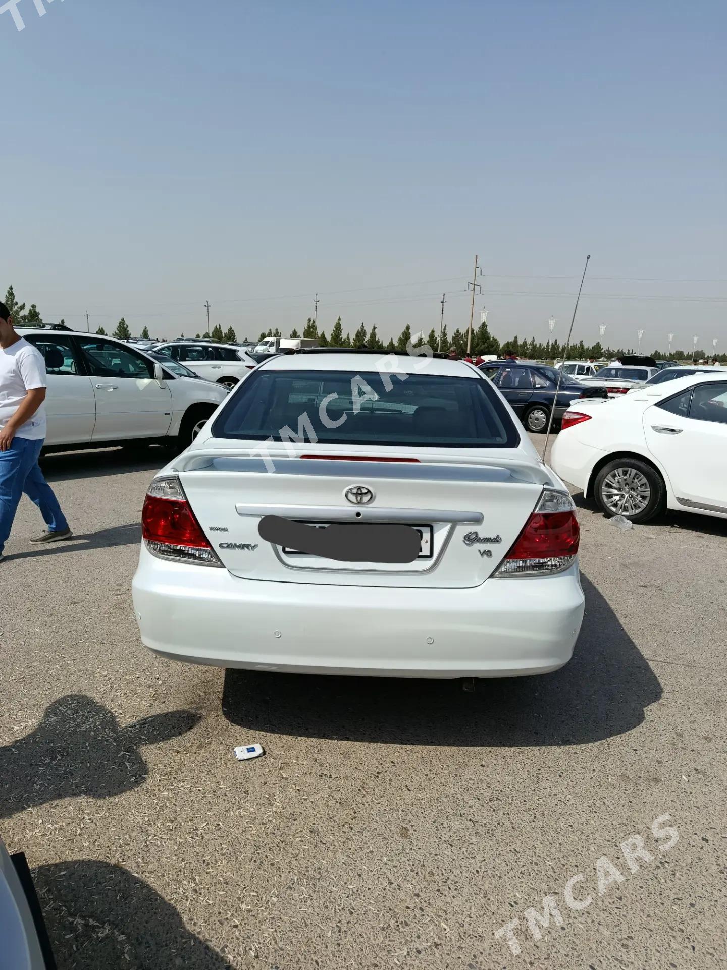 Toyota Camry 2004 - 210 000 TMT - Mary - img 4
