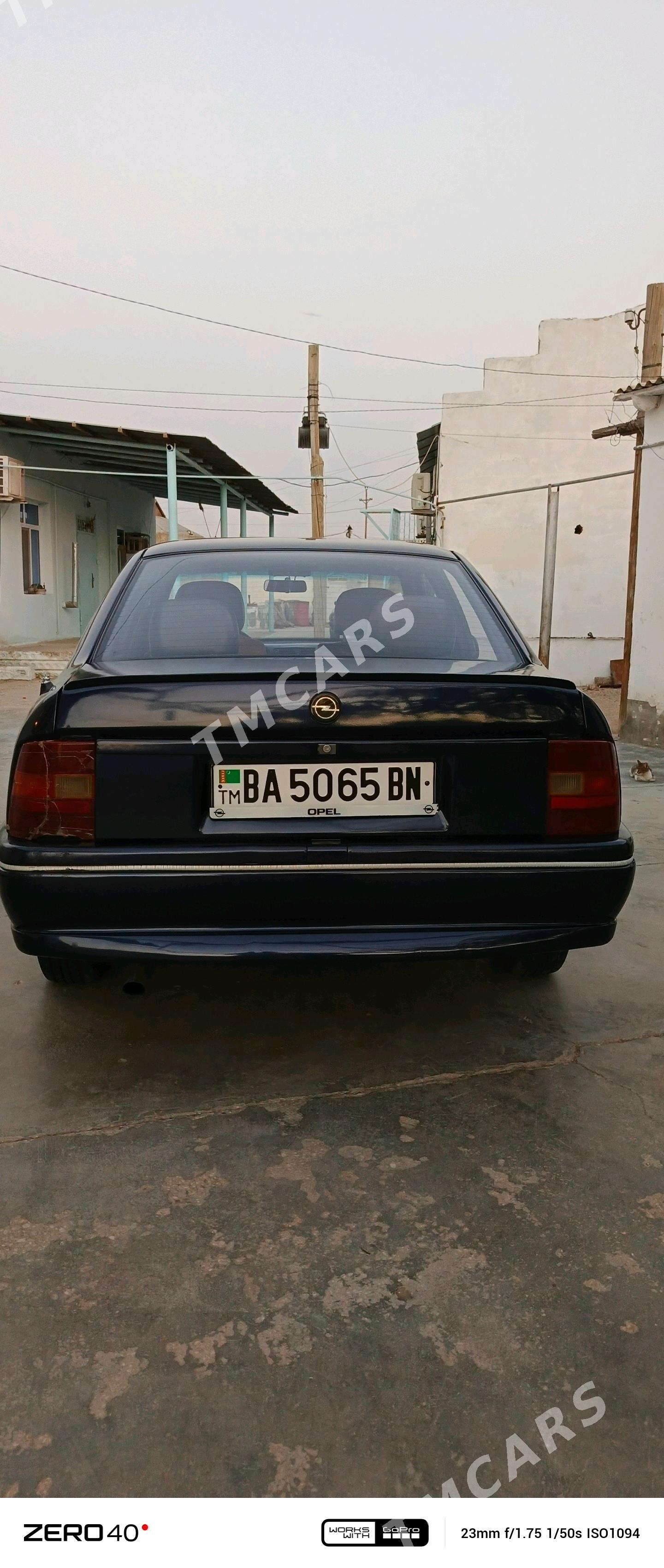 Opel Vectra 1990 - 38 000 TMT - Балканабат - img 4