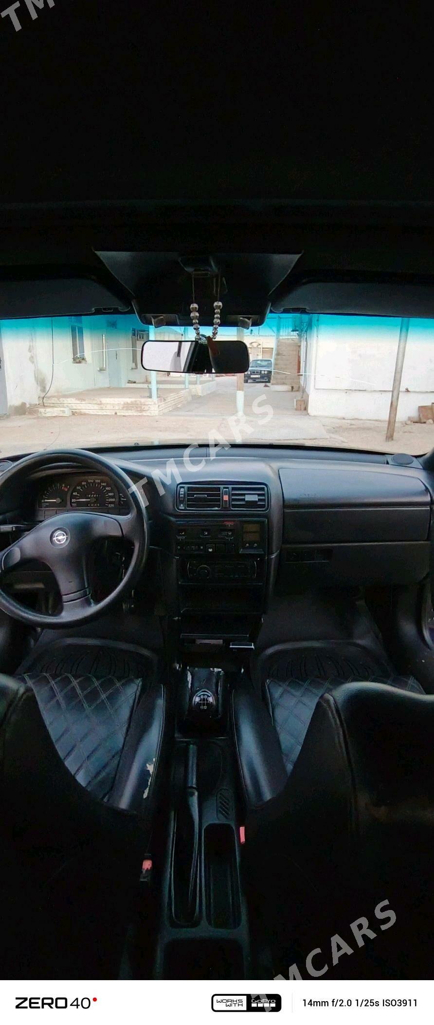 Opel Vectra 1990 - 38 000 TMT - Балканабат - img 3