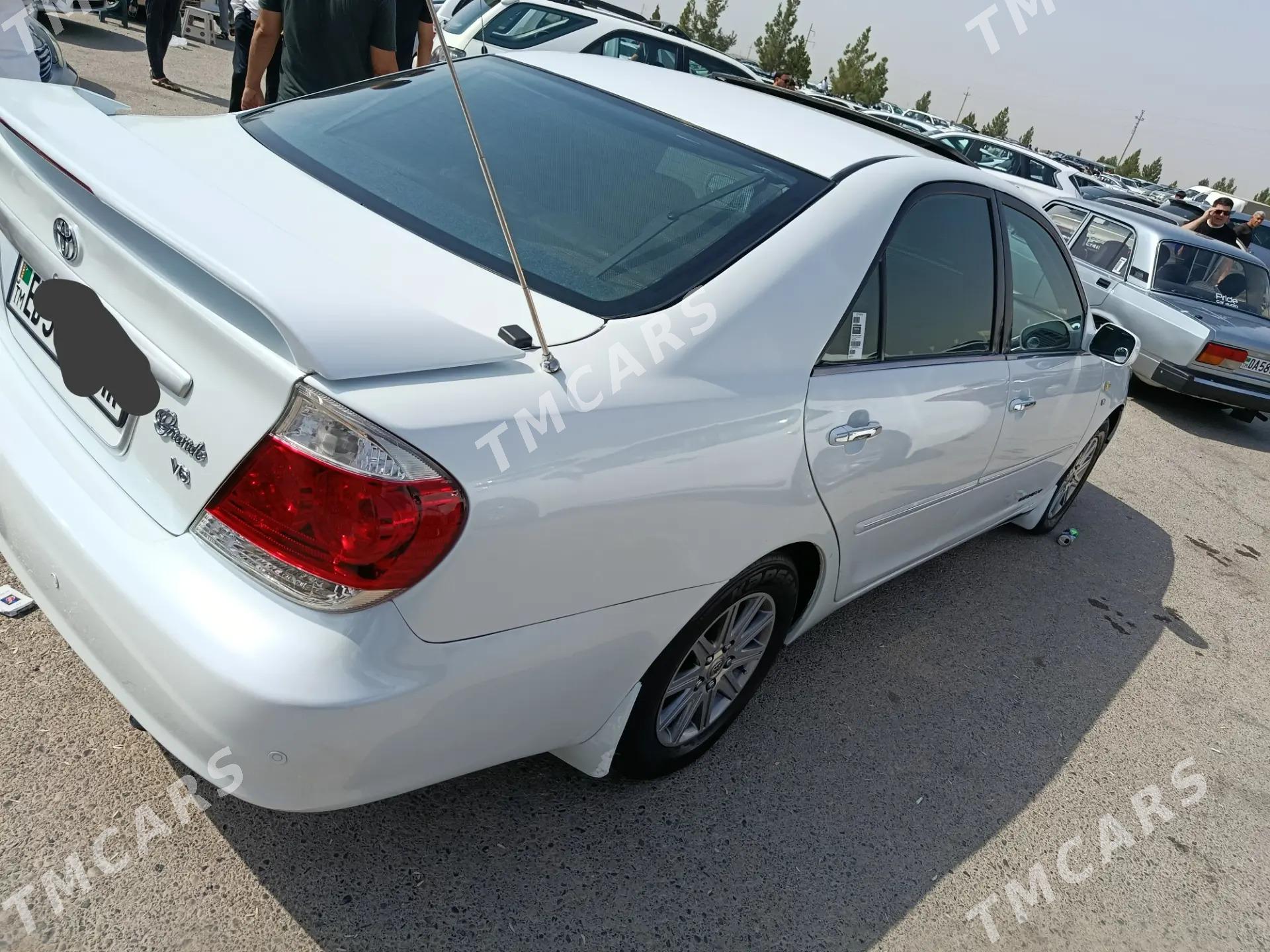 Toyota Camry 2004 - 210 000 TMT - Mary - img 5