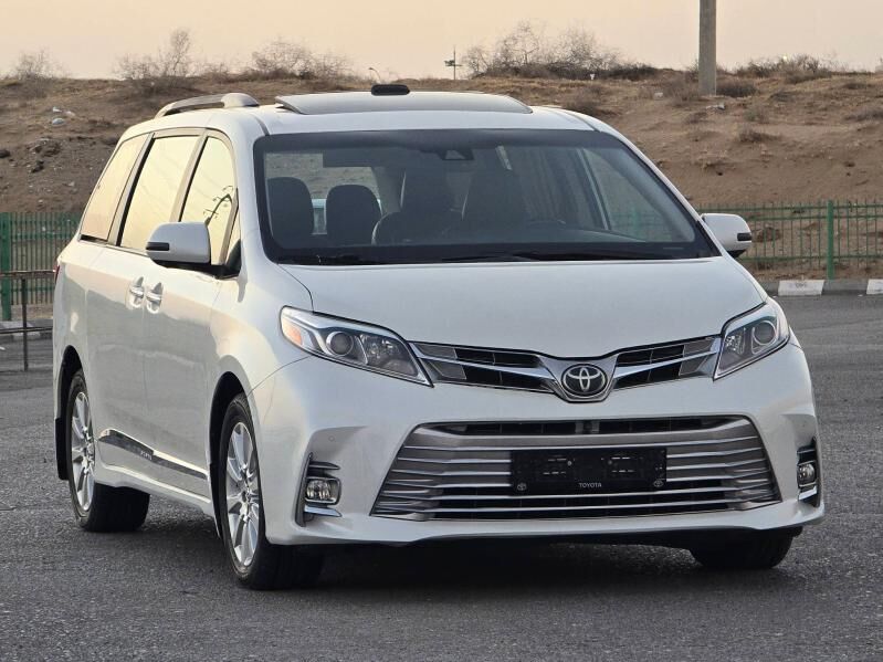 Toyota Sienna 2019 - 510 000 TMT - Aşgabat - img 8