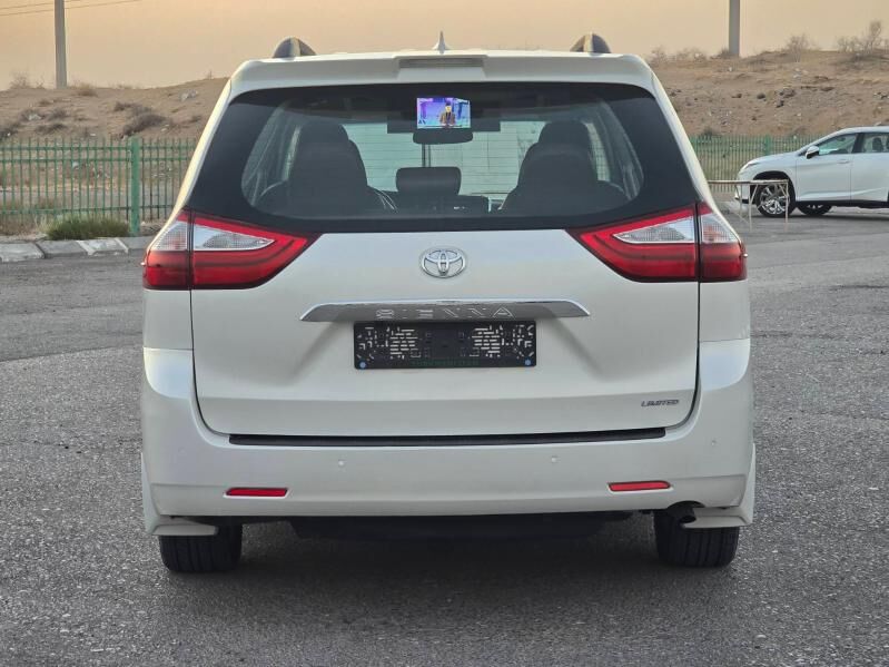 Toyota Sienna 2019 - 510 000 TMT - Aşgabat - img 9