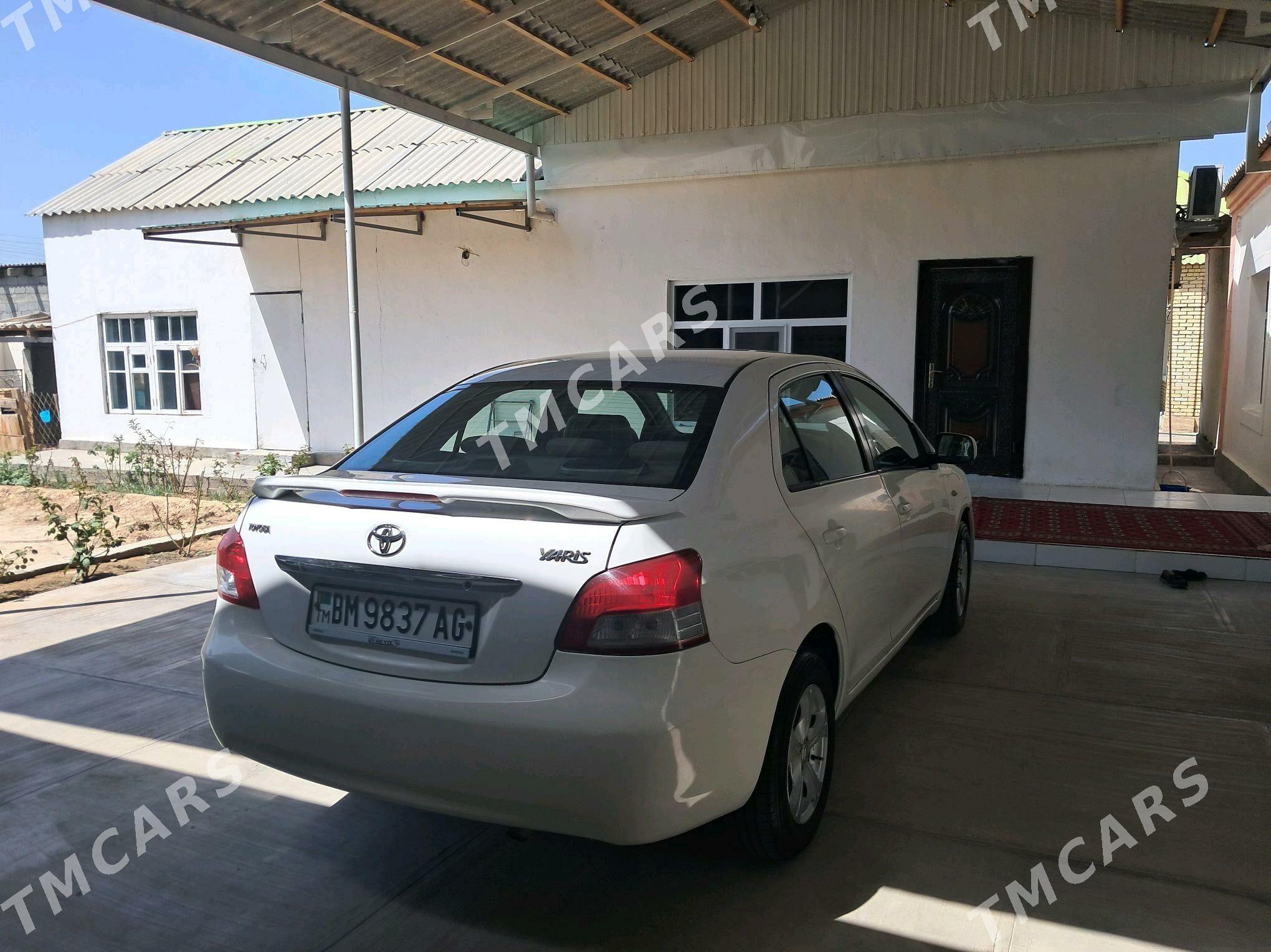 Toyota Yaris 2007 - 115 000 TMT - Aşgabat - img 2