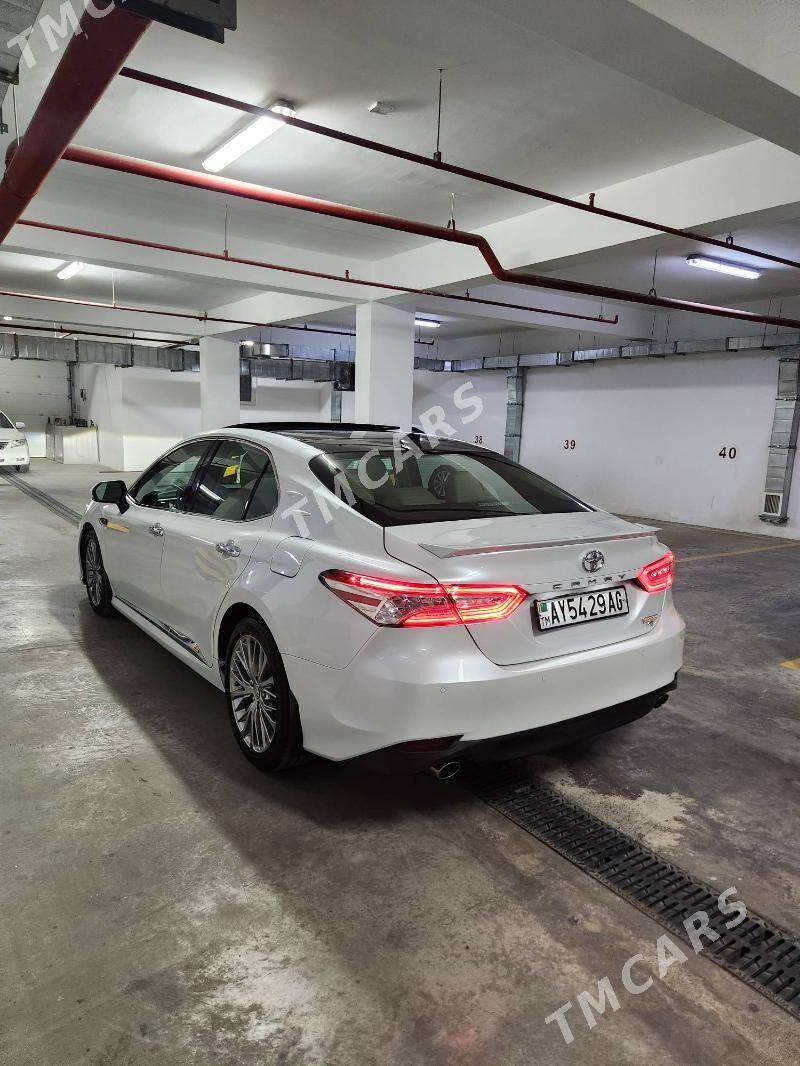 Toyota Camry 2018 - 360 000 TMT - Ашхабад - img 4