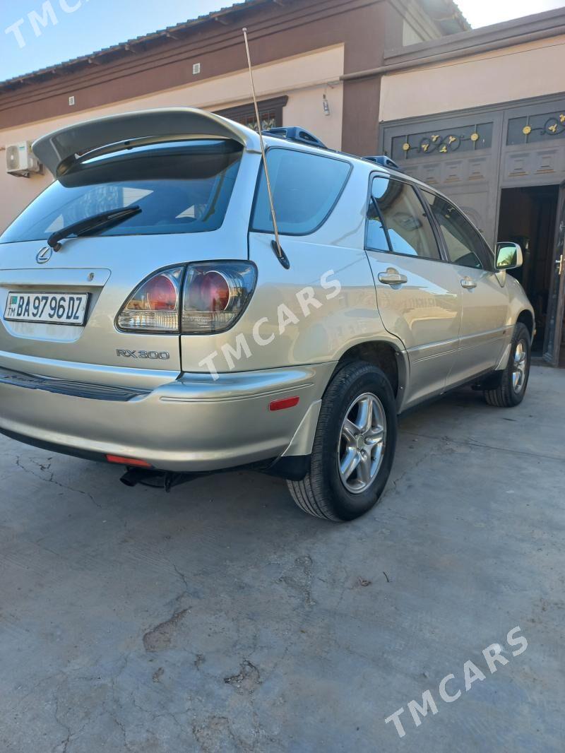 Lexus RX 300 2003 - 190 000 TMT - Дашогуз - img 6