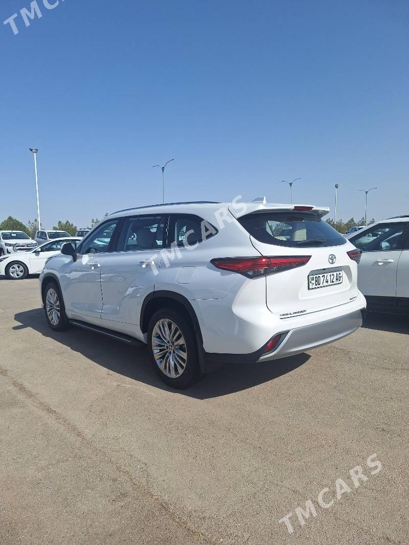 Toyota Highlander 2021 - 629 000 TMT - Berzeňňi - img 5