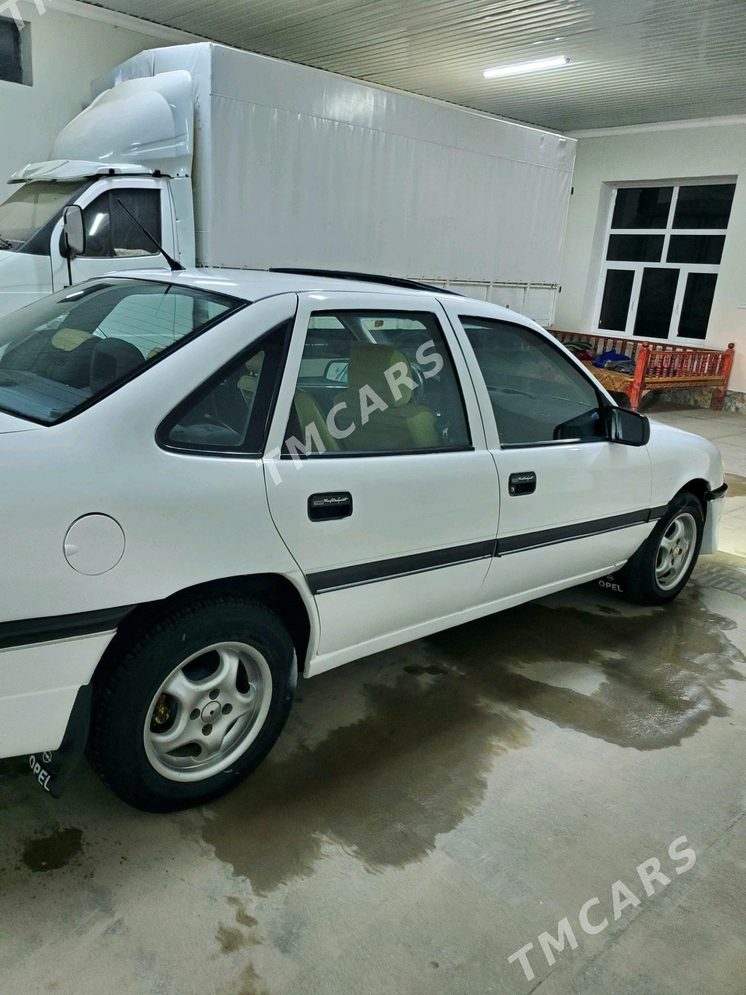 Opel Vectra 1991 - 33 000 TMT - Türkmenabat - img 3