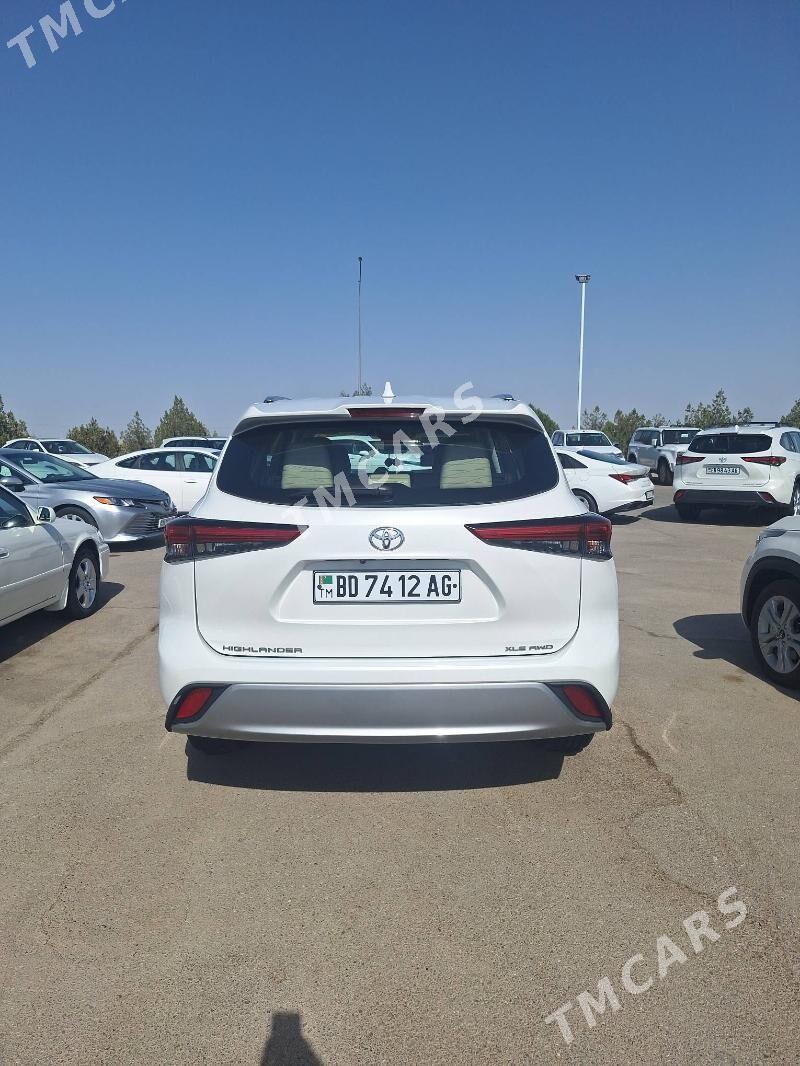 Toyota Highlander 2021 - 629 000 TMT - Berzeňňi - img 10