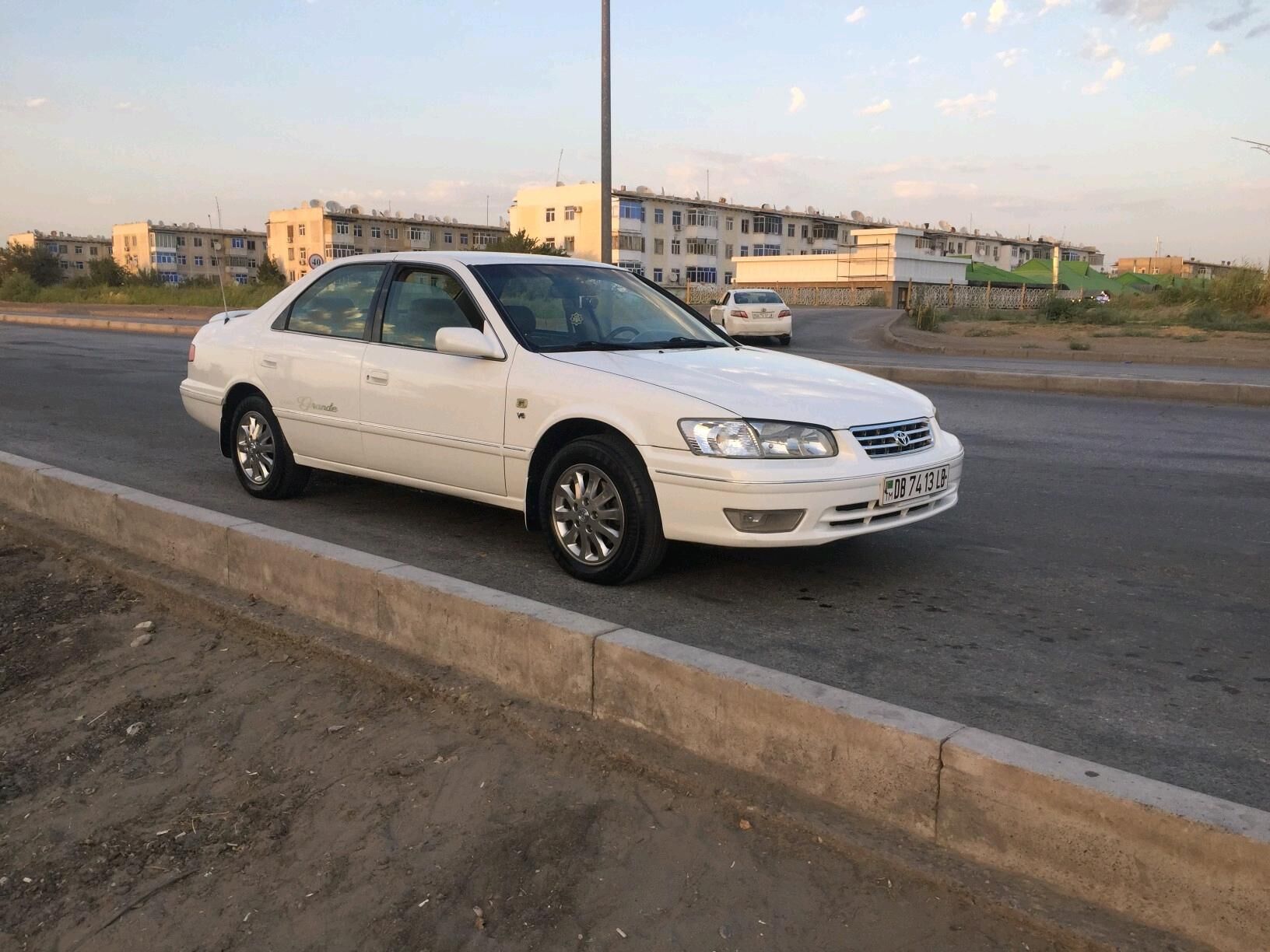 Toyota Camry 2001 - 200 000 TMT - Туркменабат - img 10
