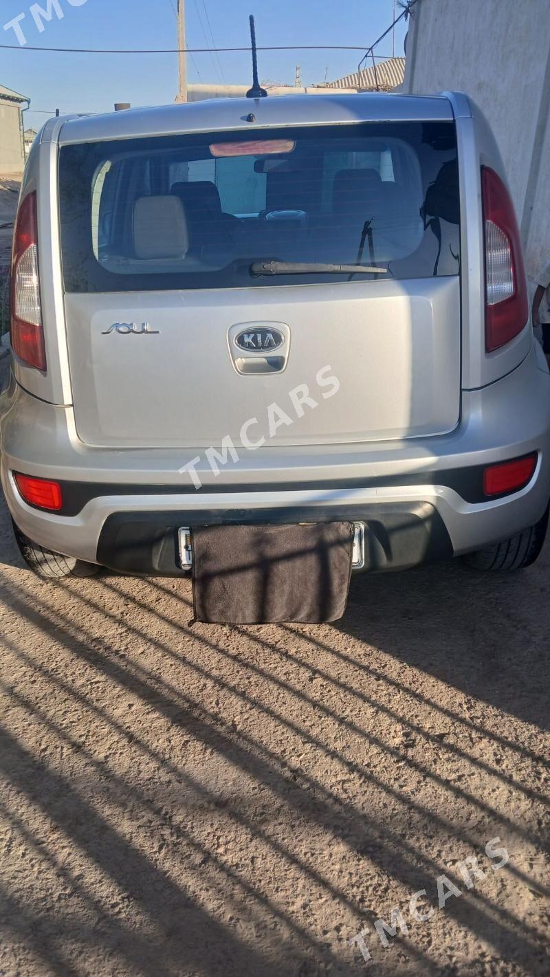 Kia Soul 2012 - 120 000 TMT - Шабатский этрап - img 4