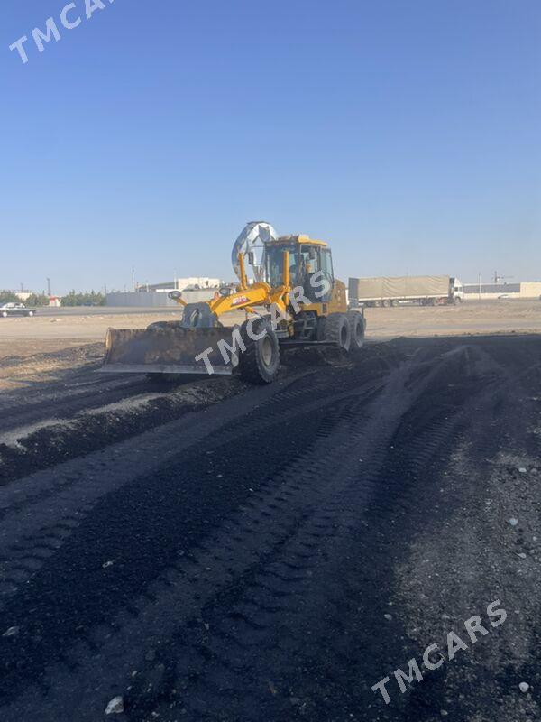 XCMG LW500F 2015 - 700 000 TMT - Türkmenabat - img 3