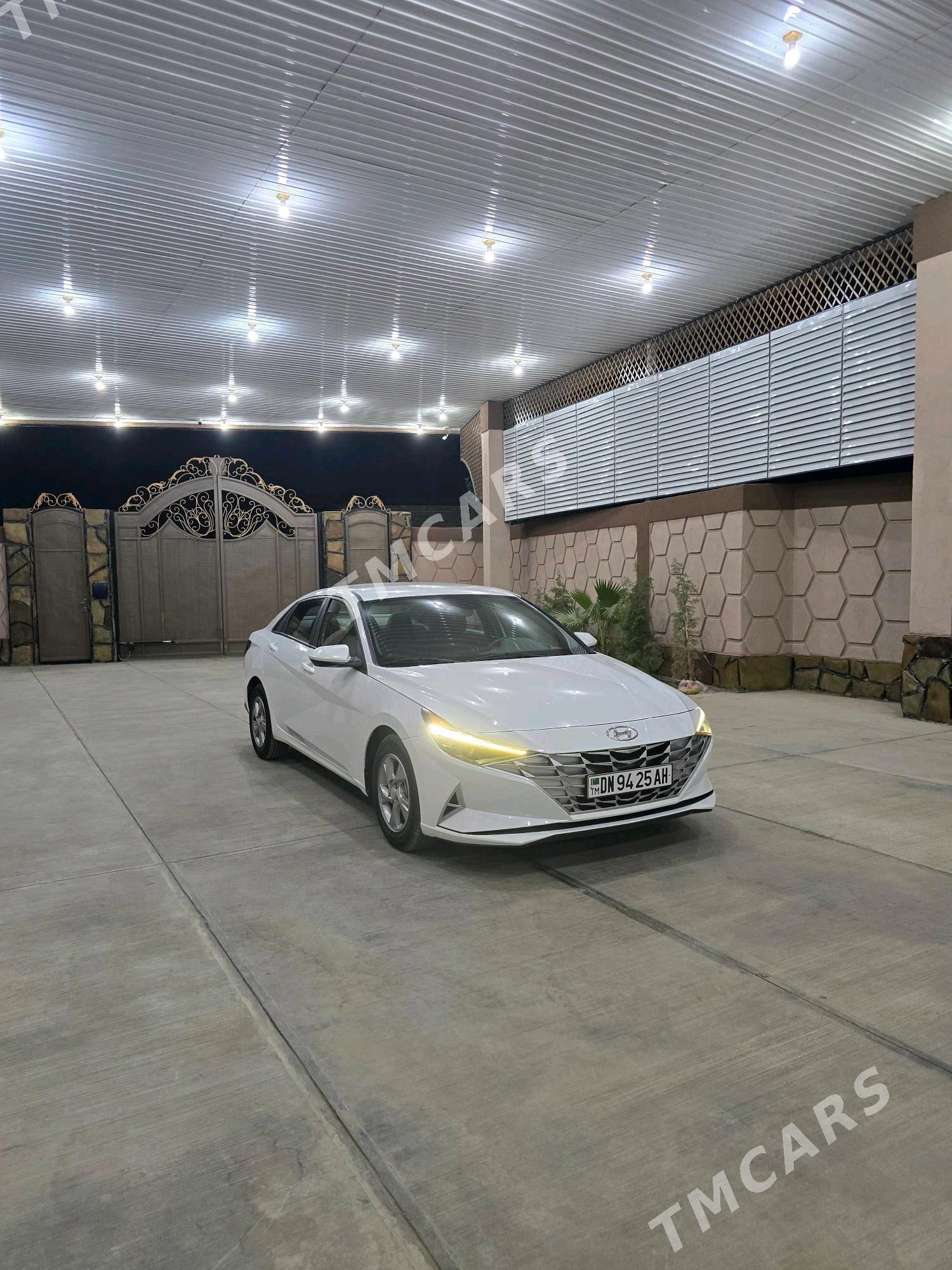 Hyundai Elantra 2021 - 238 000 TMT - Бахарден - img 6