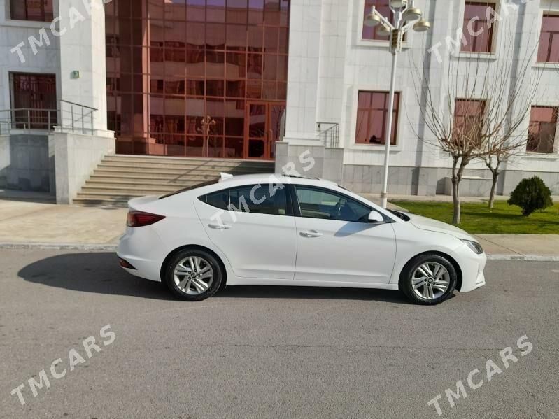 Hyundai Elantra 2019 - 230 000 TMT - Гуртли - img 2