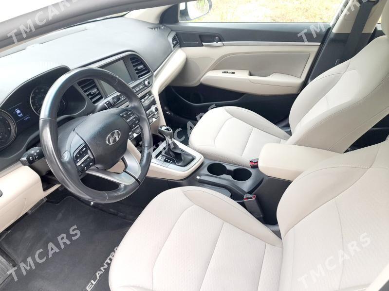 Hyundai Elantra 2019 - 230 000 TMT - Гуртли - img 3