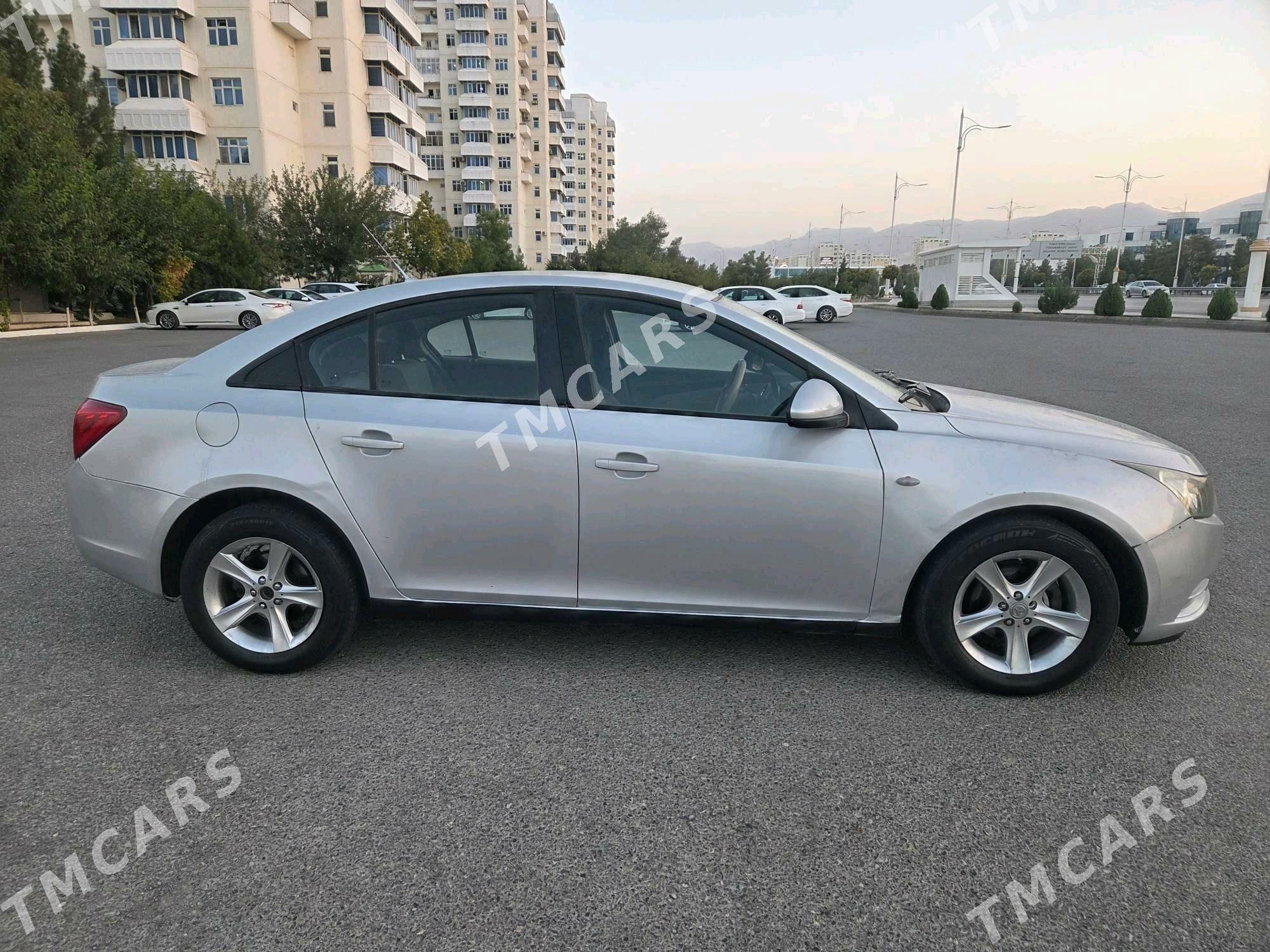 Chevrolet Cruze 2010 - 110 000 TMT - Büzmeýin - img 2