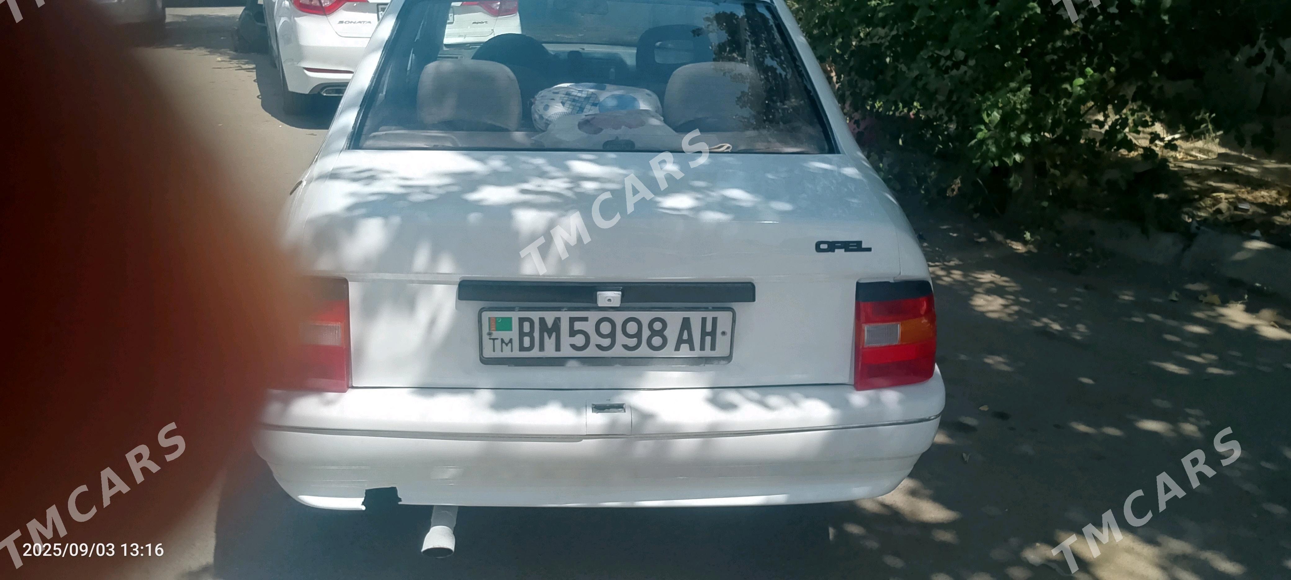 Opel Vectra 1990 - 30 000 TMT - Ак-Бугдайский этрап - img 2
