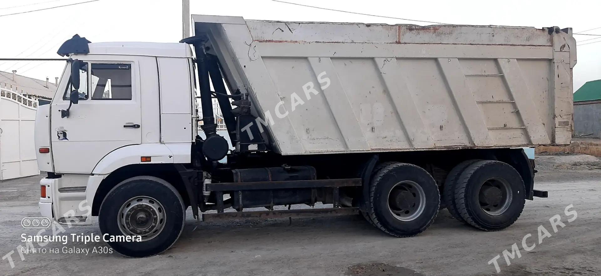 Kamaz 6520 2013 - 500 000 TMT - Бузмеин - img 3