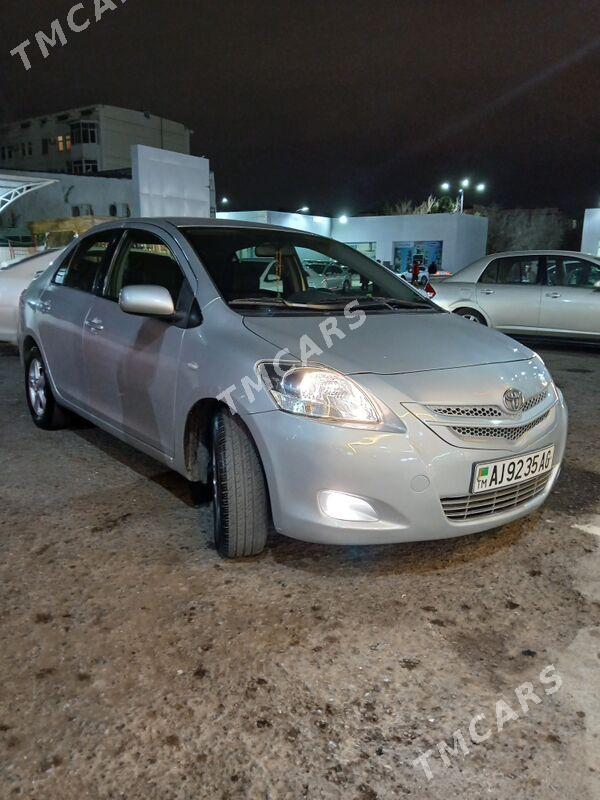 Toyota Yaris 2008 - 130 000 TMT - Aşgabat - img 3
