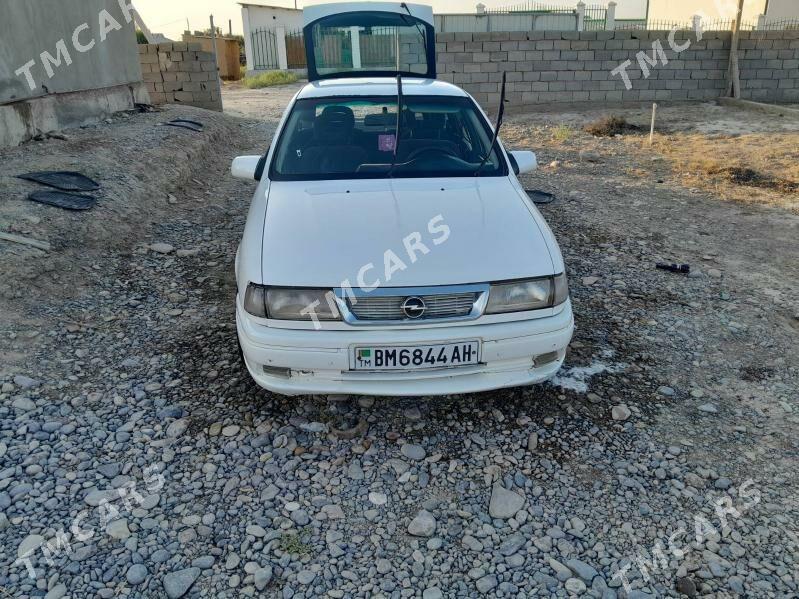 Opel Vectra 1994 - 35 000 TMT - Яшлык - img 2