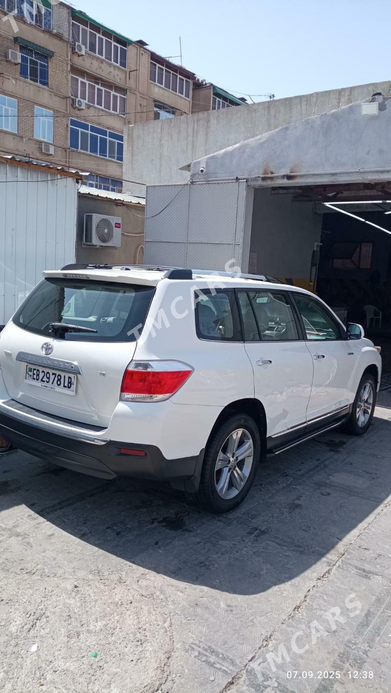 Toyota Highlander 2012 - 380 000 TMT - Türkmenabat - img 3
