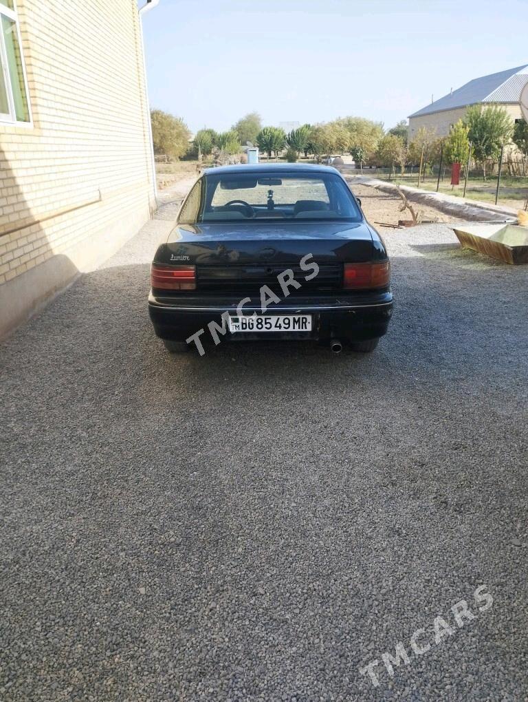 Toyota Camry 1993 - 35 000 TMT - Мургап - img 3