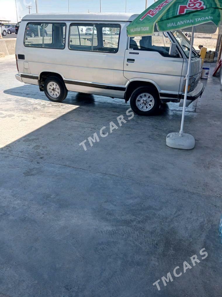 Toyota Hiace 1987 - 40 000 TMT - Murgap - img 6