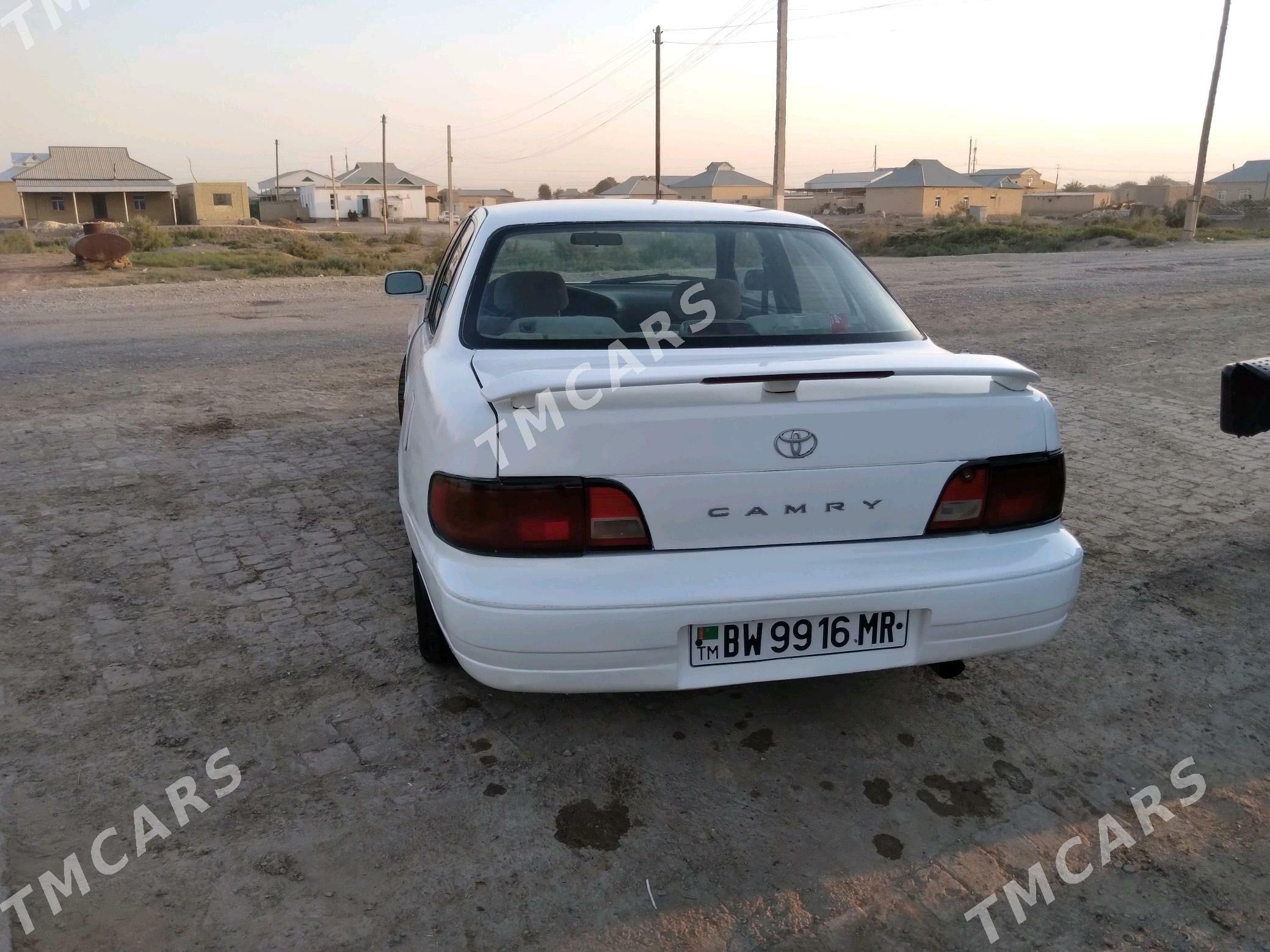 Toyota Camry 1996 - 70 000 TMT - Baýramaly - img 7