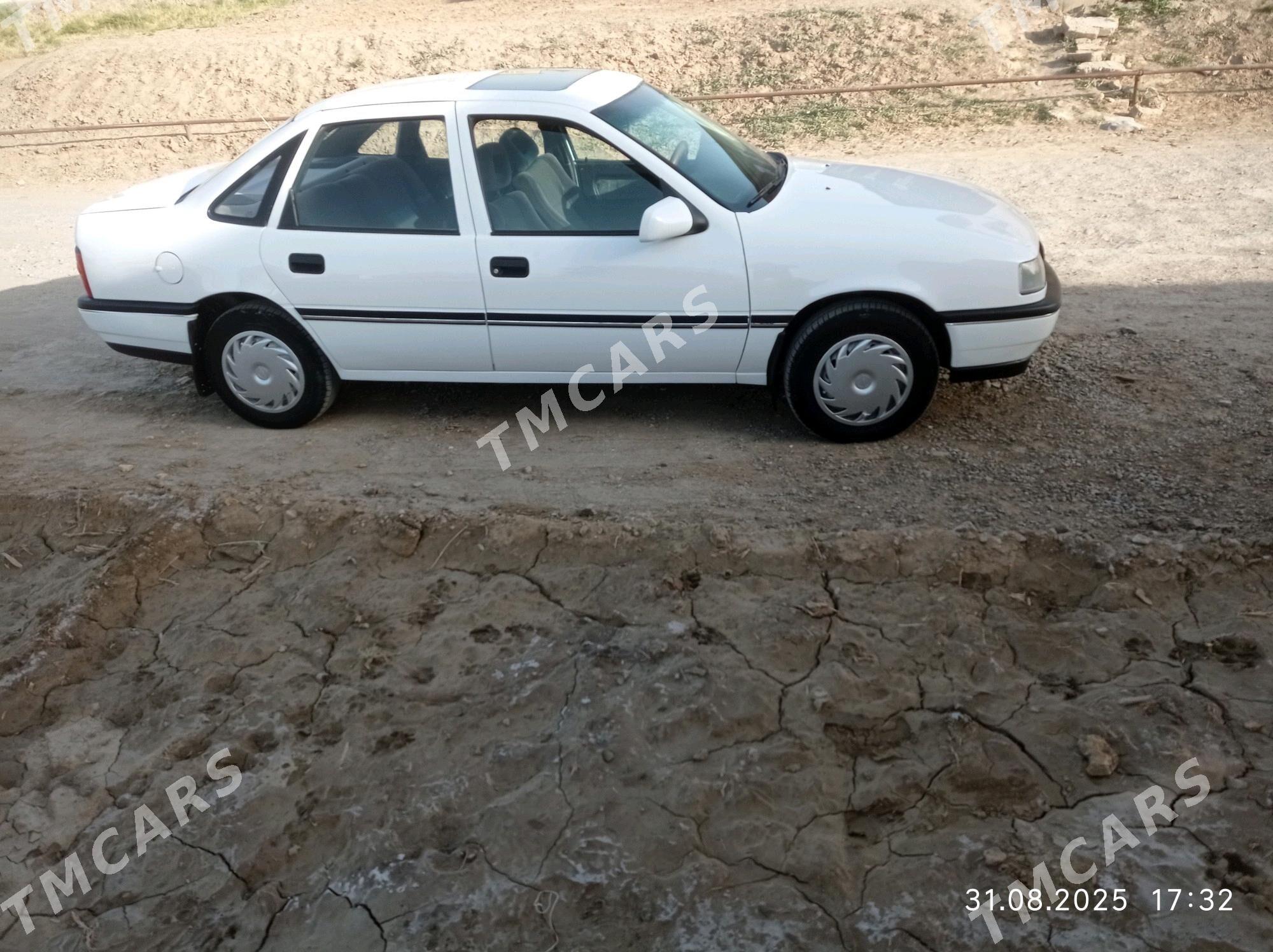 Opel Vectra 1992 - 36 000 TMT - Mary - img 3