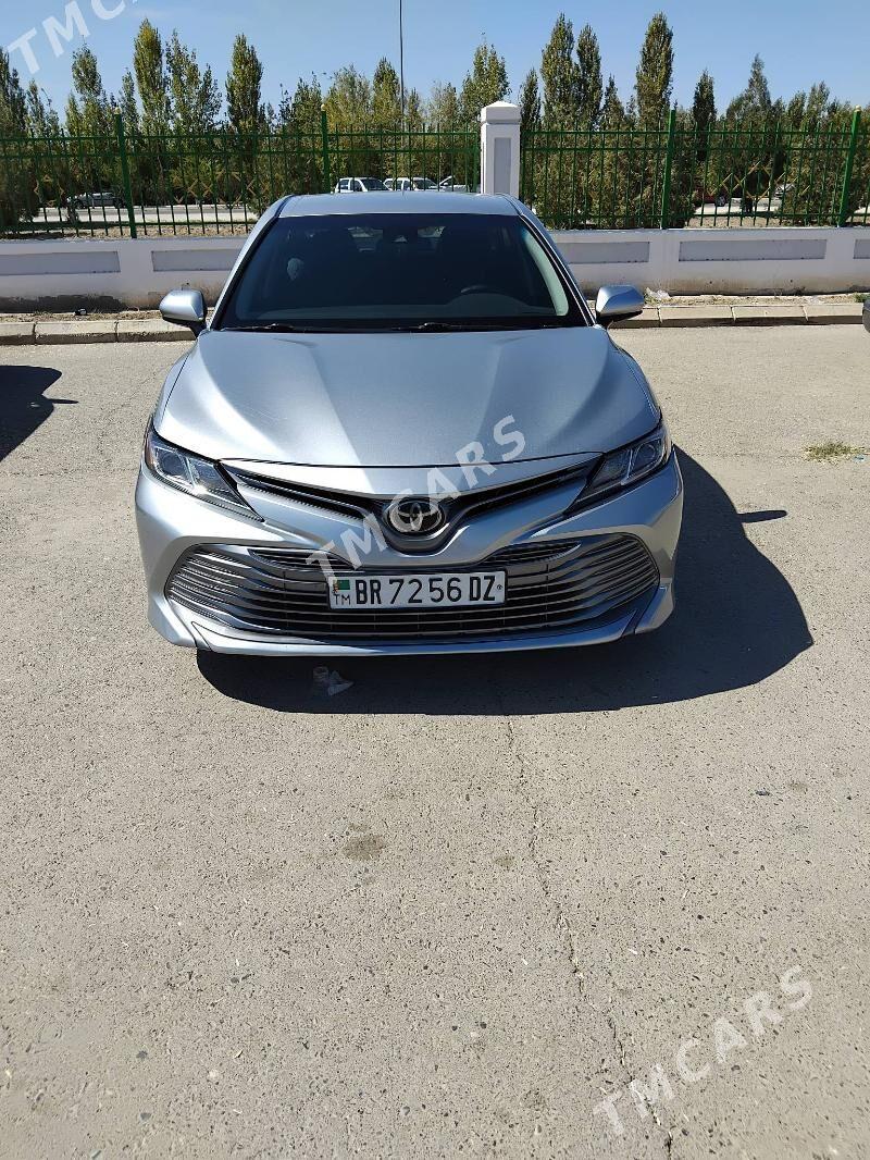 Toyota Camry 2018 - 320 000 TMT - Gubadag - img 2